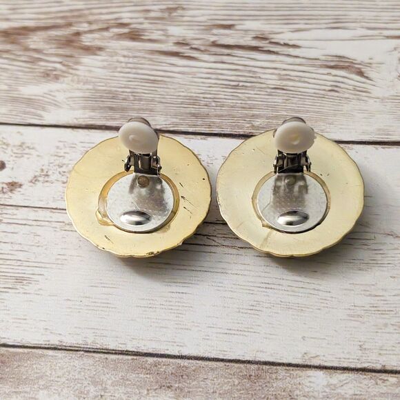 Vintage Clip On Earrings - Orange & Gold Tone Large Statement 1 & 3/8" - Picture 4 of 8